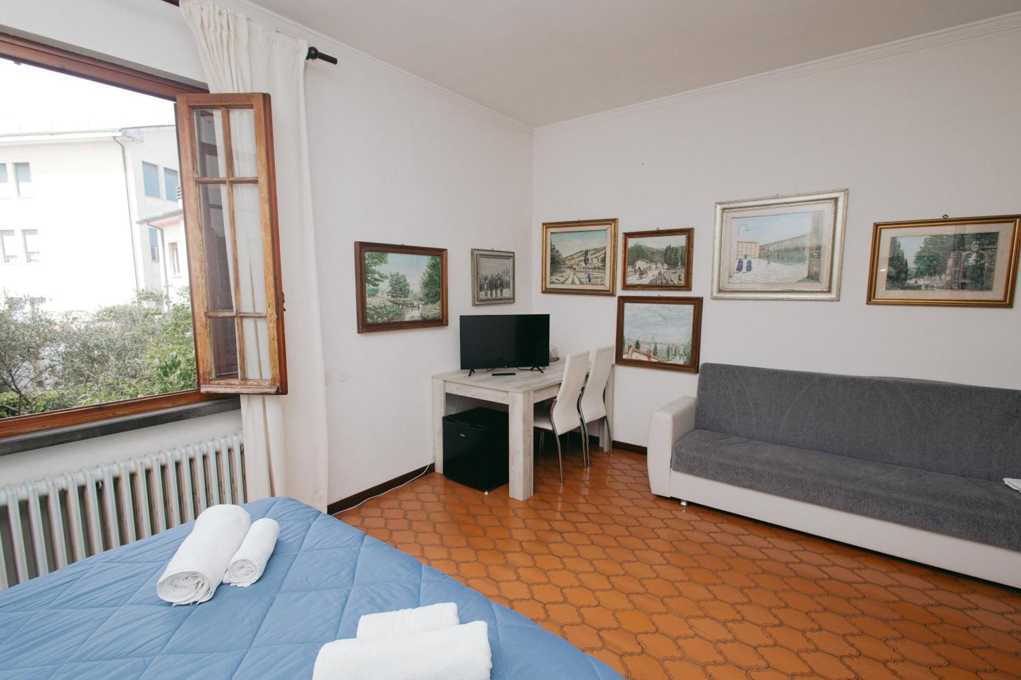 Enzo'S House Hotell Lucca Eksteriør bilde
